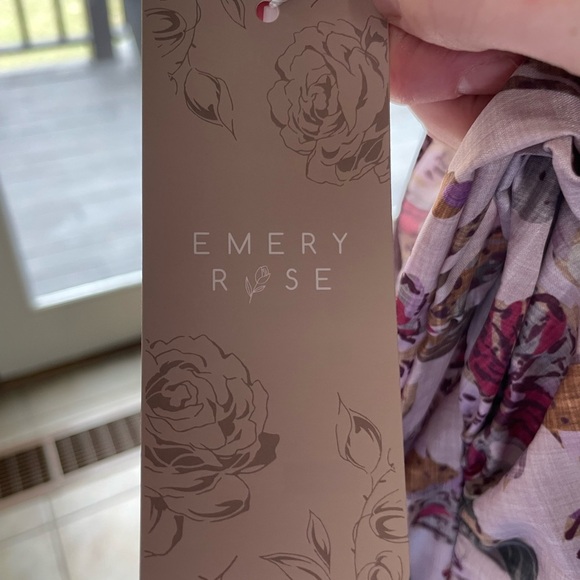 Emery Rose Patchwork Floral Print Long Sleeve Dress Ruffle Trim Size Medium NWT - Picture 5 of 6